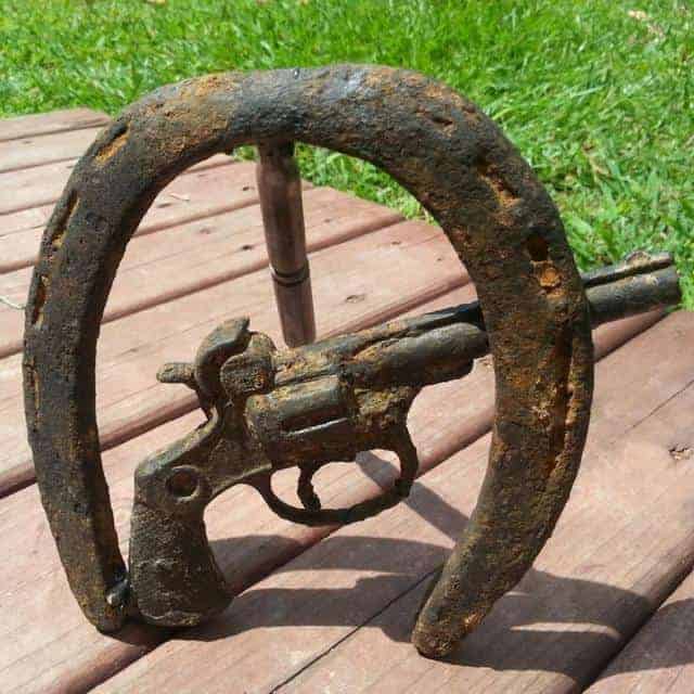 revolver a podkova