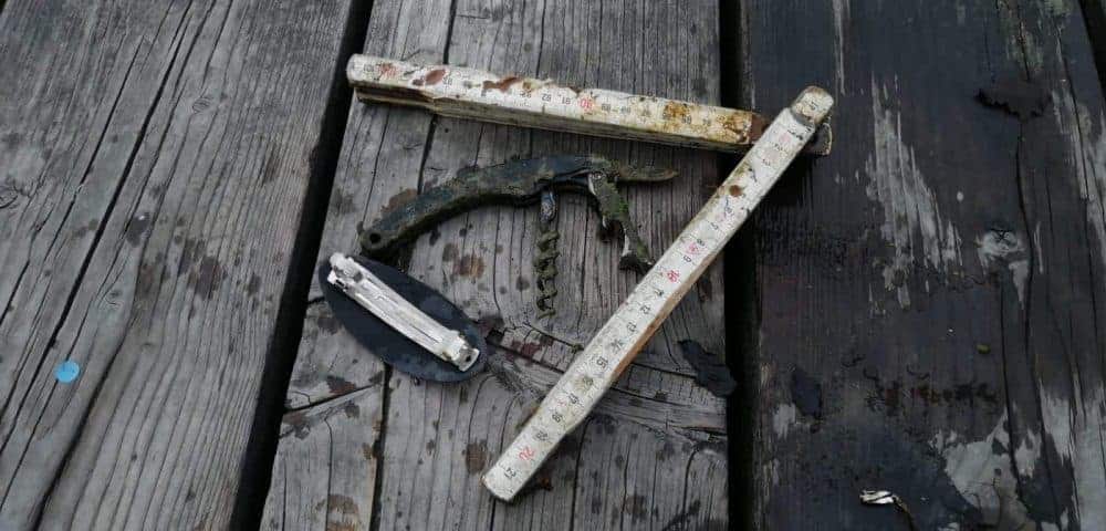 Kapesní nožík a dva metry ze Švýcarska